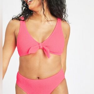 Lively bikini in neon green